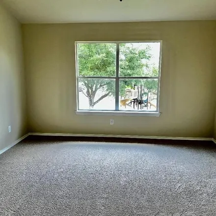 Image 2 - 2641 Mill Creek Drive, Pasadena, TX 77503, USA - Apartment for rent