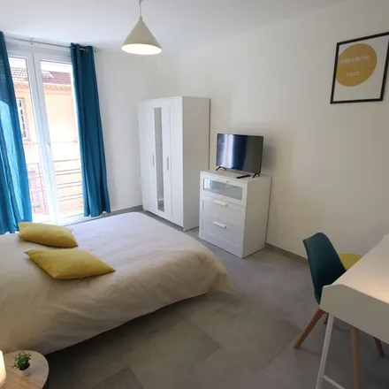 Rent this 5 bed apartment on 179 Avenue de Valbourdin in 83200 Toulon, France