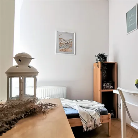 Rent this 5 bed room on Topolowa 30 in 31-506 Krakow, Poland