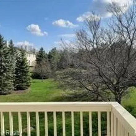 Image 2 - 5641 Drake Hollow Drive West, West Bloomfield Township, MI 48322, USA - Townhouse for rent