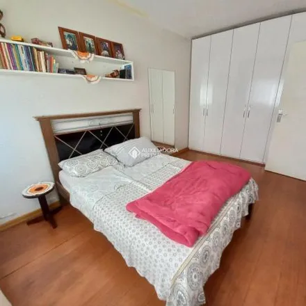 Buy this 1 bed apartment on Rua 11 de Junho 600 in Operário, Novo Hamburgo - RS