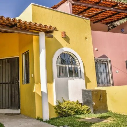 Rent this 2 bed house on unnamed road in 45915 San Antonio Tlayacapan, JAL