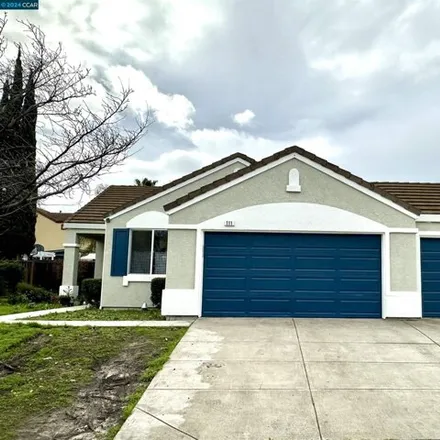 Rent this 4 bed house on 179 Steinbeck Court in Pittsburg, CA 94565