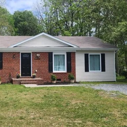 Rent this 3 bed house on 26139 Townfield Drive in Caroline County, VA 22535