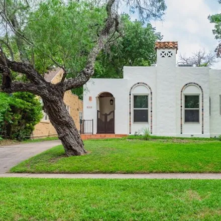 Buy this 3 bed house on 228 West Rosewood Avenue in San Antonio, TX 78212