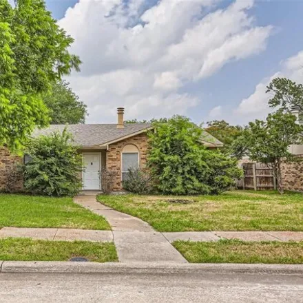 Rent this 3 bed house on 995 Longhorn Drive in Plano, TX 75023
