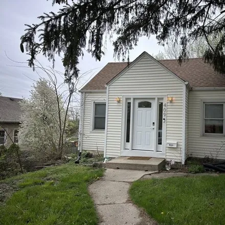 Buy this 2 bed house on 165 East Division Street in Lemont, IL 60439