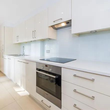Rent this 3 bed apartment on 8 Vicarage Gate in London, W8 4AG