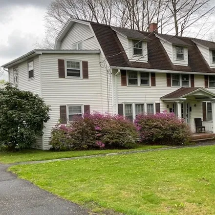 Buy this 6 bed townhouse on 6465 Main Street in Long Hill, Trumbull