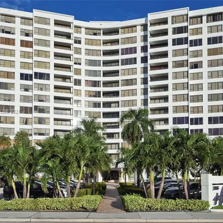 Image 3 - 3447 South Ocean Drive, Beverly Beach, Hollywood, FL 33019, USA - Apartment for rent