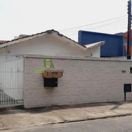 Buy this 6 bed house on Rua José de Araújo in Barreiros, São José - SC