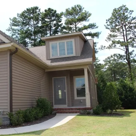 Rent this 3 bed house on 1 Cypress Circle in Southern Pines, NC 28387