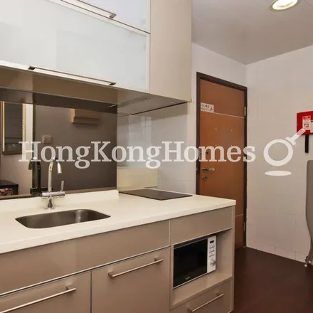 Image 4 - China, Hong Kong, Hong Kong Island, Happy Valley, Sing Woo Road 22, Treasure View Happy Valley - Apartment for rent