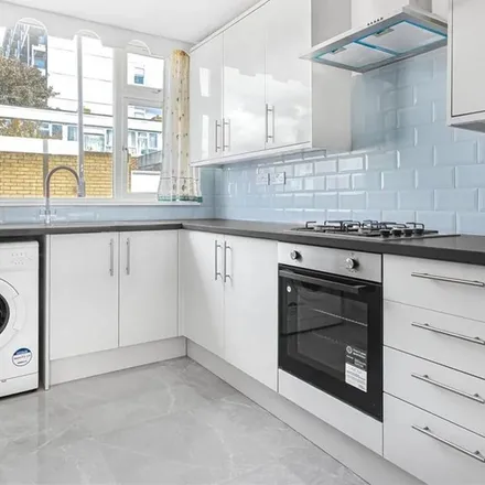 Rent this 4 bed apartment on 153 Cassland Road in London, E9 5DA