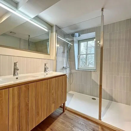 Rent this 3 bed apartment on Quai des Tanneurs 19 in 4020 Grivegnée, Belgium