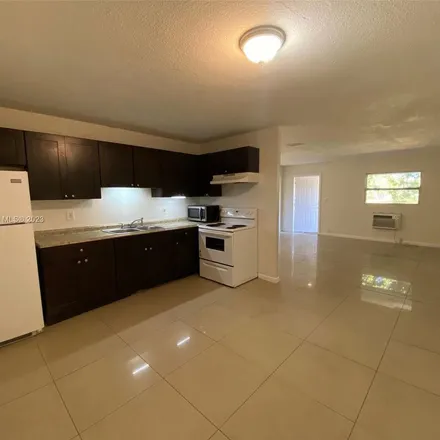 Image 1 - 649 Northwest 3rd Avenue, Fort Lauderdale, FL 33311, USA - Apartment for rent