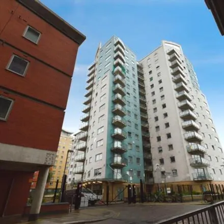 Buy this 1 bed apartment on Centreway Apartments in London, IG1 1NH
