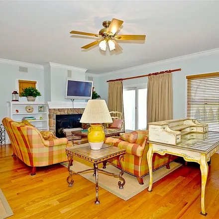 Image 4 - 115 Pennsylvania Avenue, Spring Lake, Monmouth County, NJ 07762, USA - Apartment for rent