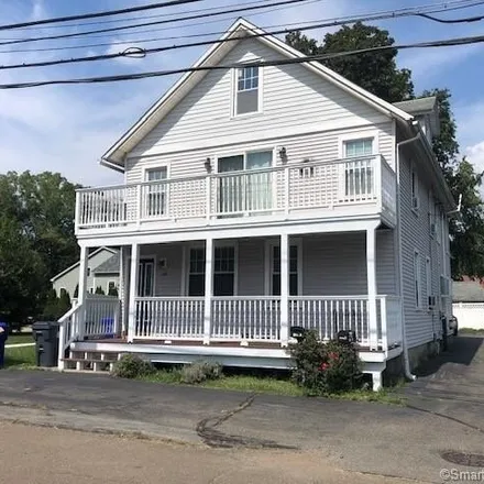 Buy this 4 bed house on 178 Main Street in Branford, CT 06405