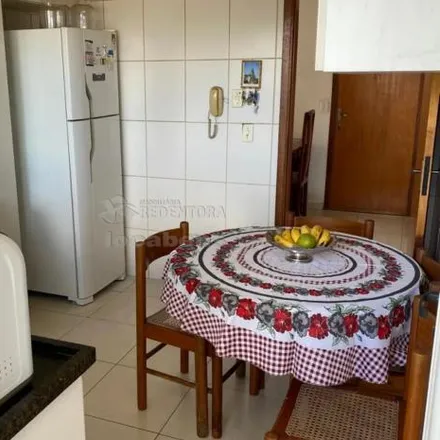 Buy this 2 bed apartment on Rua Dante Buosi in Vila São Manoel, São José do Rio Preto - SP