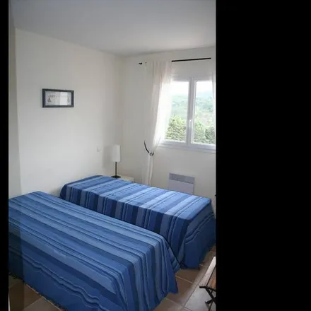 Rent this 3 bed house on Rond Point de l'Estérel in 83700 Saint-Raphaël, France