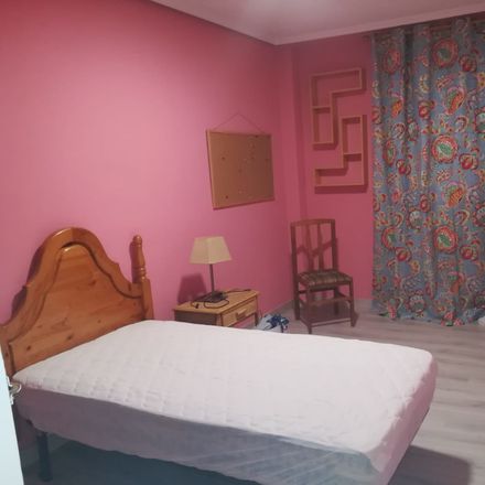 Rent this 3 bed room on Calle Ruiz Zorrilla in 3, 39009 Santander