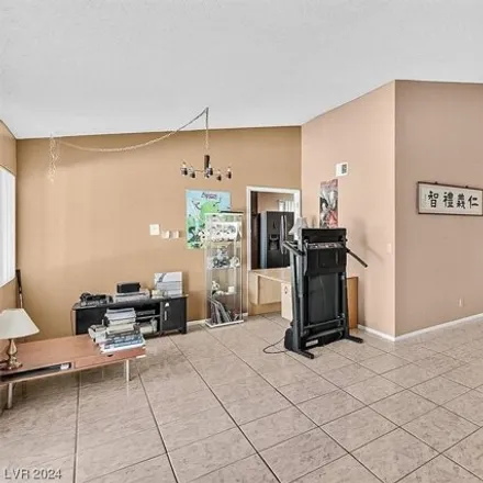 Image 3 - 4430 Cranbrook Way, Spring Valley, NV 89103, USA - House for sale