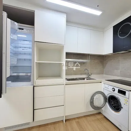 Image 7 - 서울특별시 광진구 화양동 93-1 - Apartment for rent