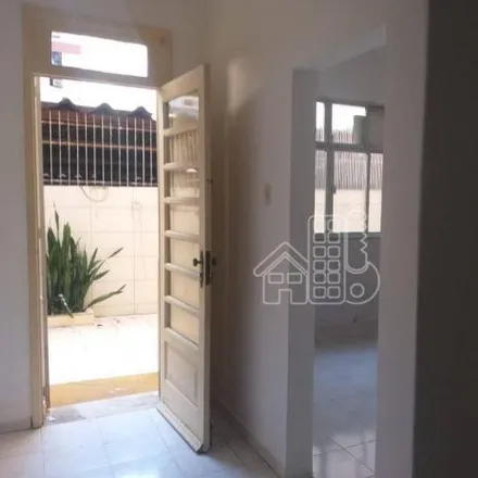 Buy this 2 bed apartment on Caminho do Canto do Rio in São Francisco, Niterói - RJ