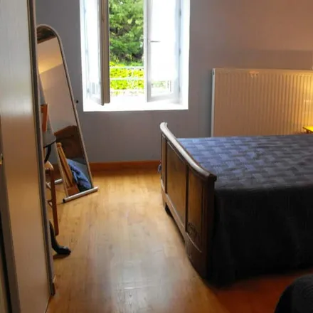 Rent this 1 bed duplex on 42590 Vézelin-sur-Loire