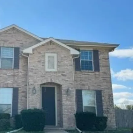 Rent this 4 bed house on 371 Spruce Trail in Forney, TX 75126