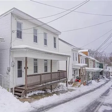 Rent this 4 bed house on 332 West Chester Street in Shenandoah, Schuylkill County