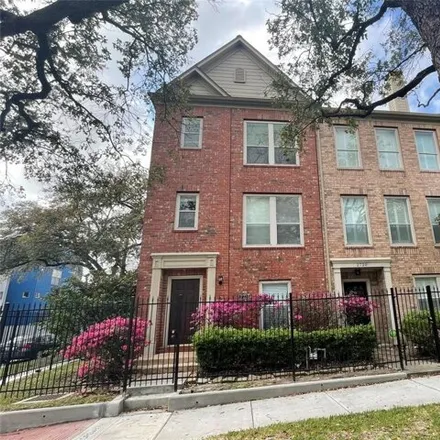 Rent this 3 bed townhouse on 1591 Drew Street in Houston, TX 77004