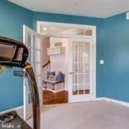 Image 7 - 13701 Neil Armstrong Avenue, Sully Square, Fairfax County, VA 20171, USA - House for sale
