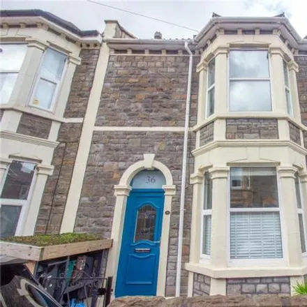 Buy this 3 bed townhouse on Richmond Road in Bristol, BS5 8AH