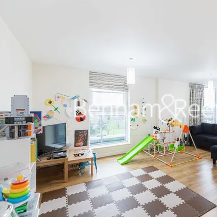Rent this 2 bed apartment on Granville Gardens in London, W5 3NY
