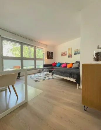 Rent this 2 bed apartment on 19 Place Charras in 92400 Courbevoie, France