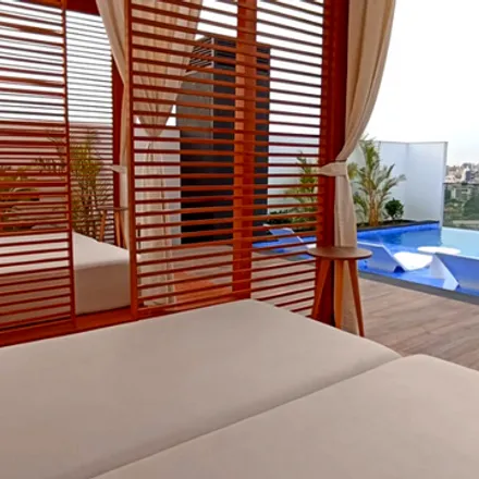Rent this 2 bed apartment on Repsol in Ciclovía El Sol, Barranco