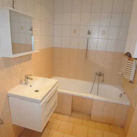Image 3 - Warszawska, 25-551 Kielce, Poland - Apartment for rent
