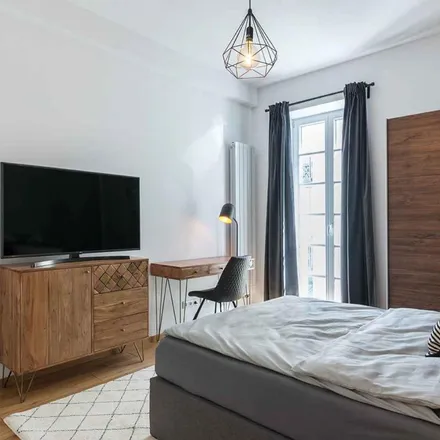Rent this 3 bed apartment on Adlzreiterstraße 13 in 80337 Munich, Germany