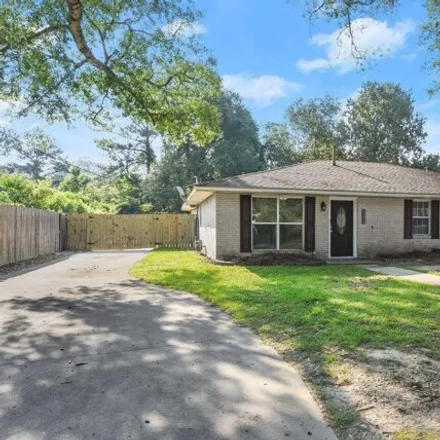 Buy this 3 bed house on 2028 S Woodcrest Ave in Denham Springs, Louisiana