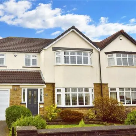 Buy this 3 bed duplex on West Park in Pudsey, LS28 7SN