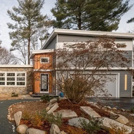 Buy this 4 bed house on 12 Temple Road in Lynnfield, MA 01940