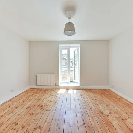 Rent this 1 bed apartment on 3 Keswick Road in London, SW15 2DL