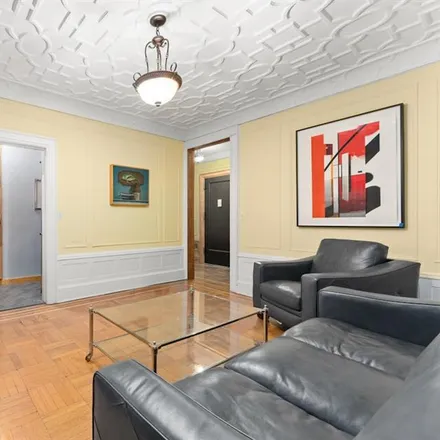 Buy this studio apartment on 200 WEST 54TH STREET 10A in New York