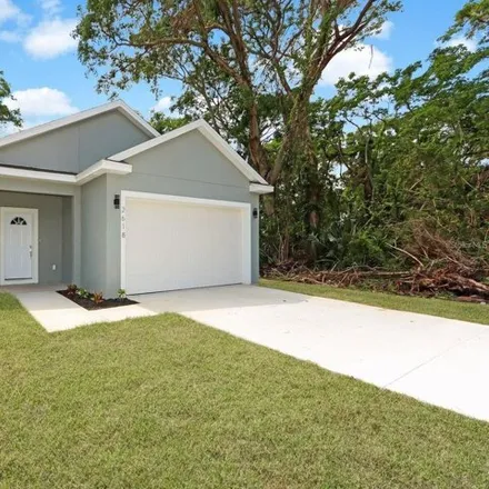 Buy this 3 bed house on 1381 38th Street in Orange County, FL 32839
