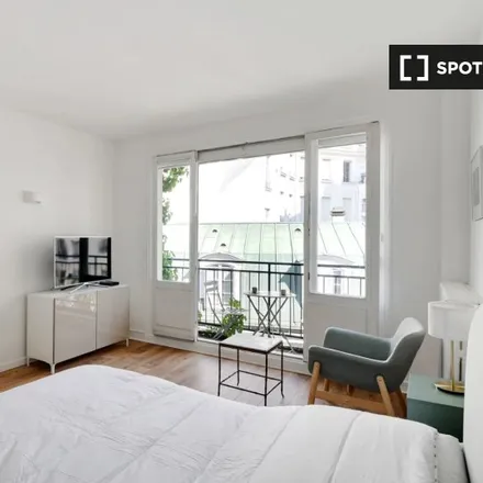 Rent this studio apartment on 20 Rue Chalgrin in 75116 Paris, France