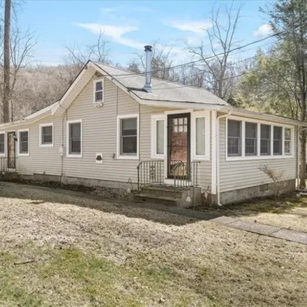 Buy this 2 bed house on 82 Sawmill Road in Putnam Valley, NY 10579