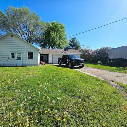 Buy this 3 bed house on 570 49th Avenue in Goodview, Winona County