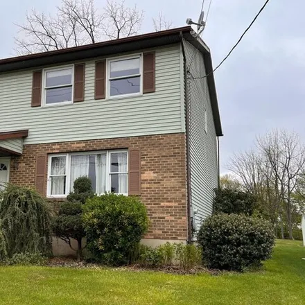 Rent this 3 bed house on 655 Greenway Terrace in Reading, PA 19607